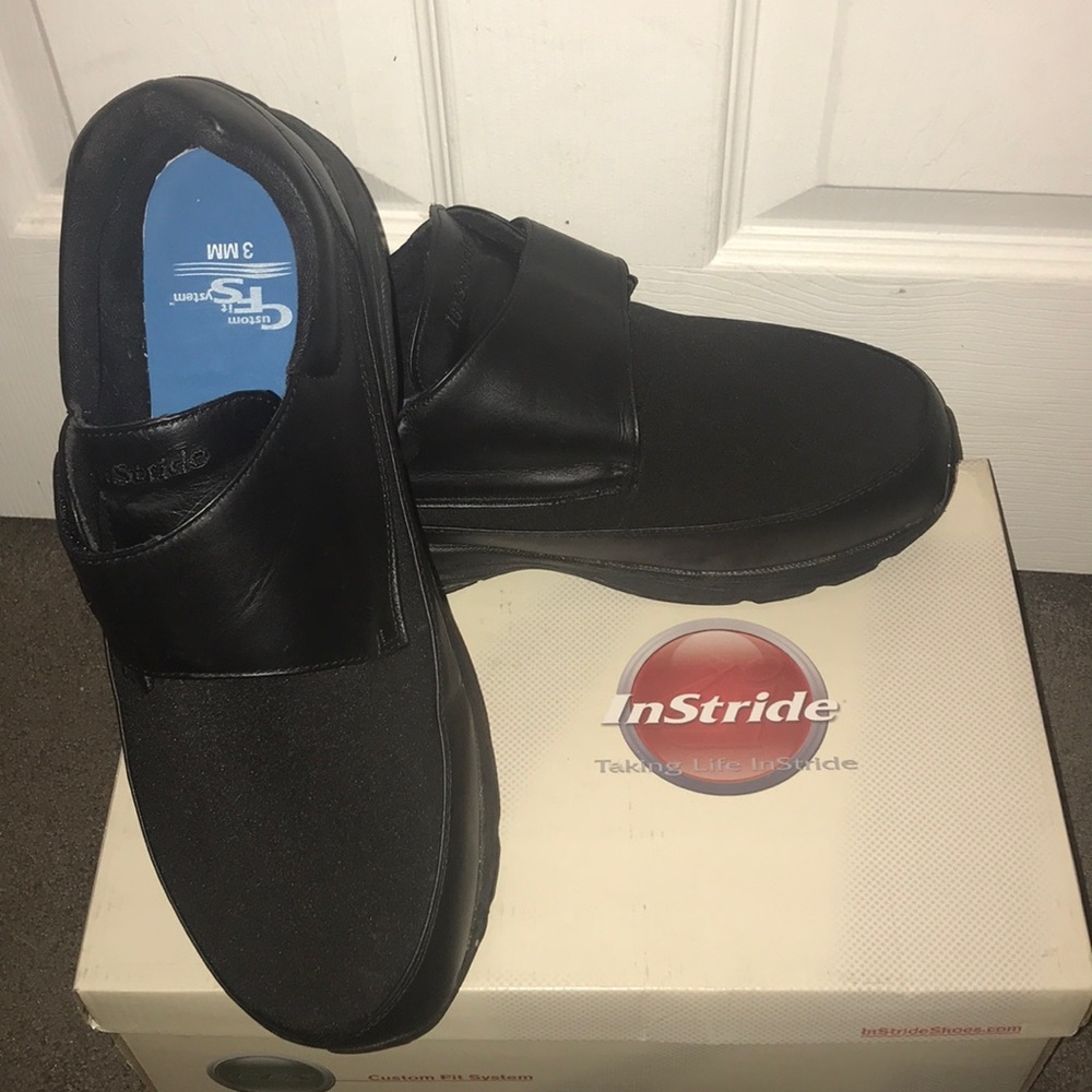 Men’s InStride orthopedic dress shoe